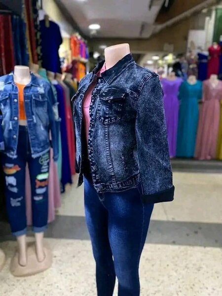 Veste en jean bleu foncé pour femme