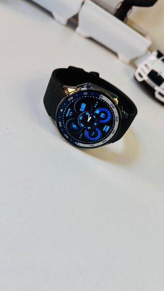 Montre intelligente moderne