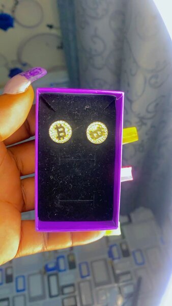 Unisex earrings