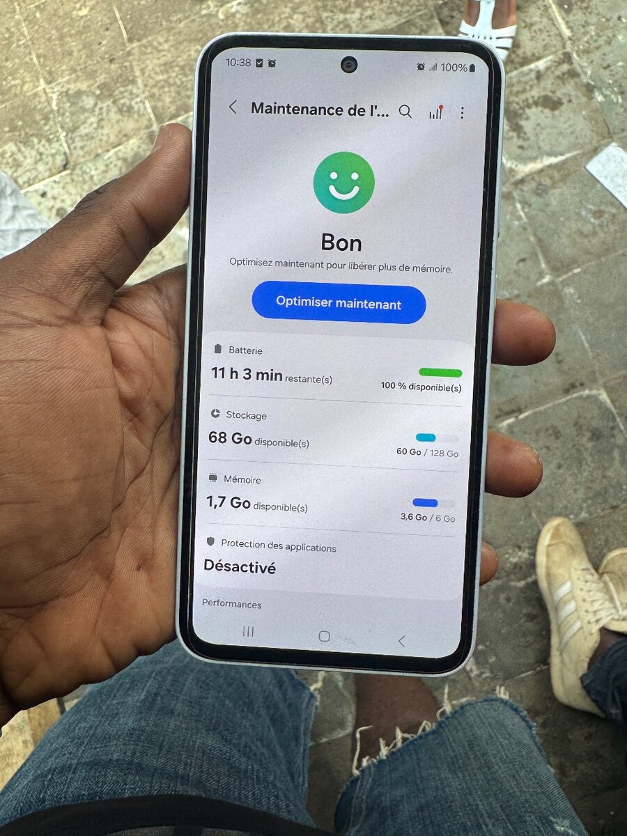 Samsung A35 128 giga ram 6