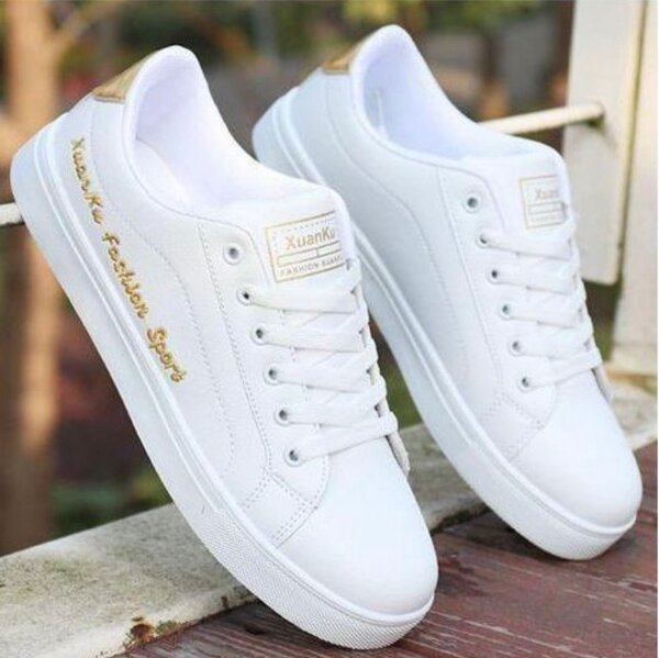 Baskets blanches tendance