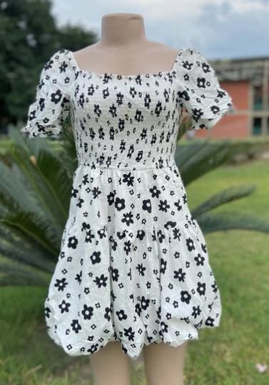 Beautiful elegant women's dress  size:M