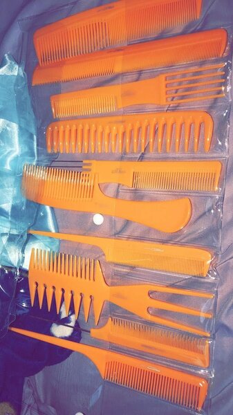 Set de peignes polyvalents en plastique