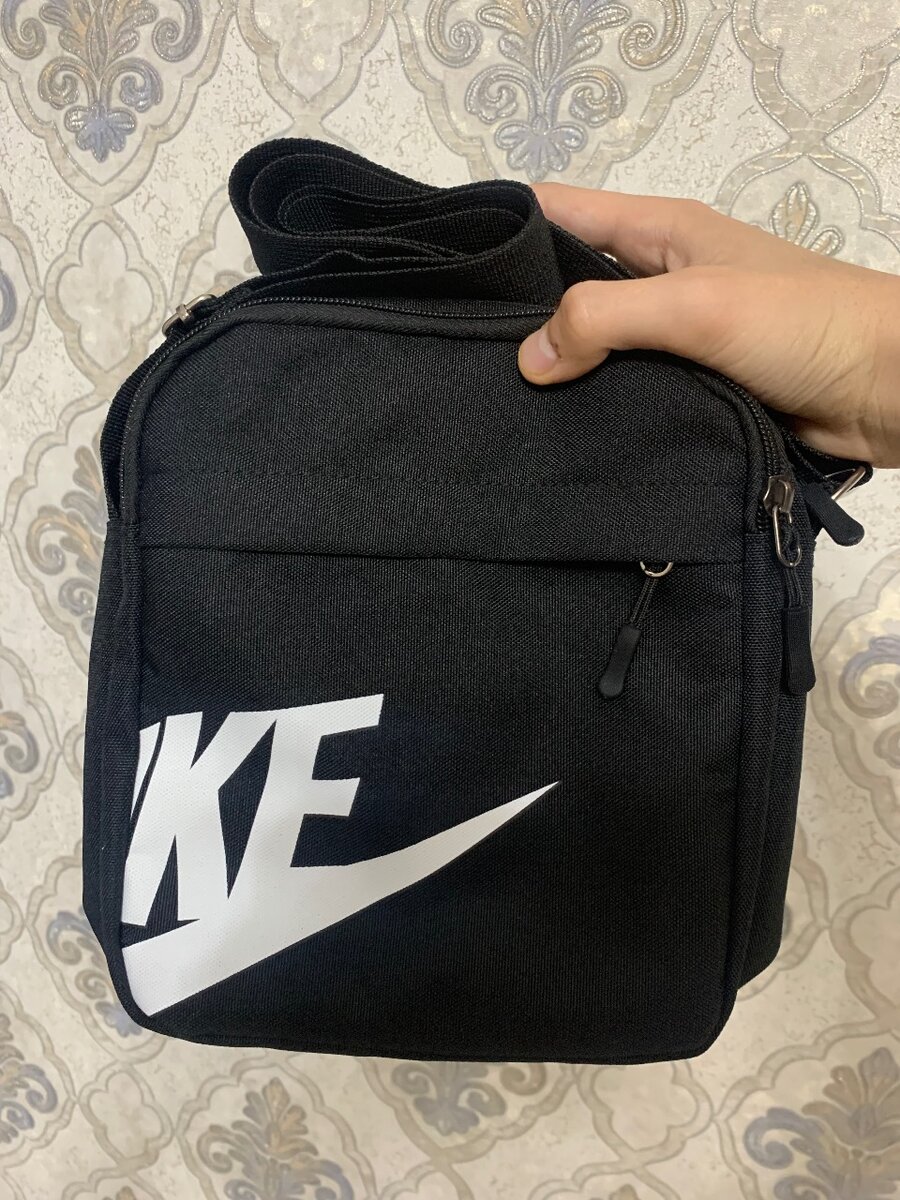барсетка Nike