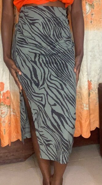 Jupe longue fendue zébrée