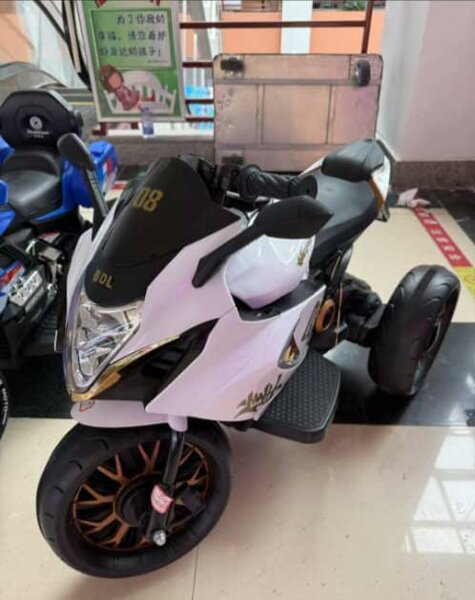 Moto électrique enfant 3 roues