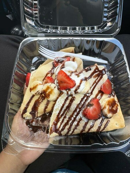 Crêpes aux fruits frais chocolat