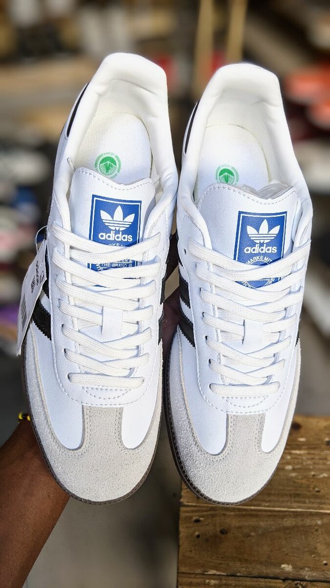 Adidas Samba Classic/ Colour:Black/White