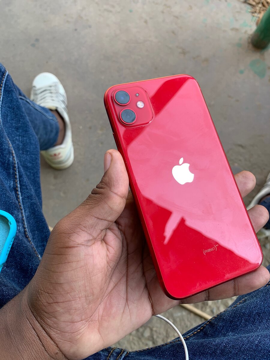 iPhone 11