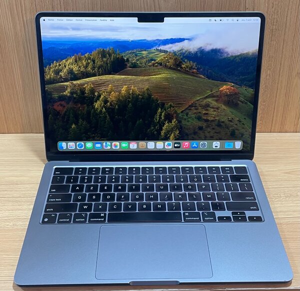 MACBOOK AIR M2 2022