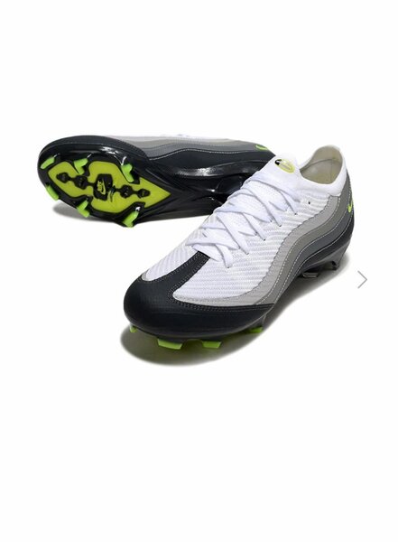 Chaussures de Football Performantes