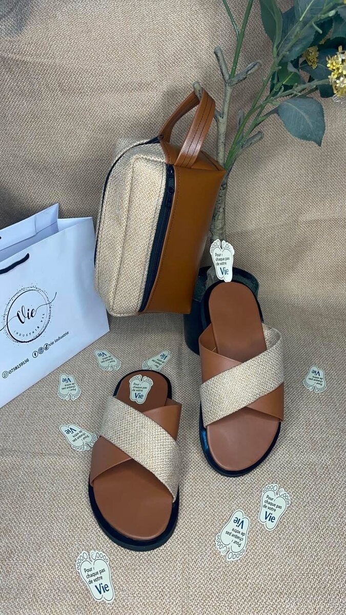 Sandales élégantes avec pochette