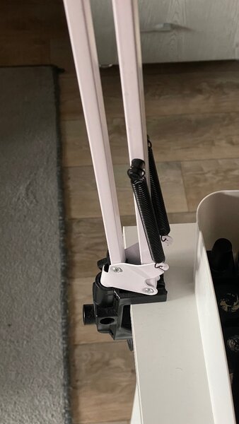 Лампы настольные/маникюрные