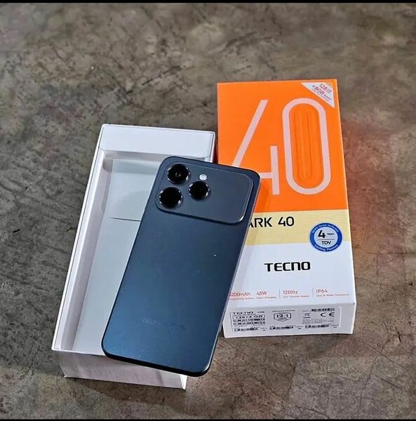 Smartphone TECNO Spark 40