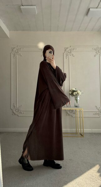 Платье с бонькой-капюшон