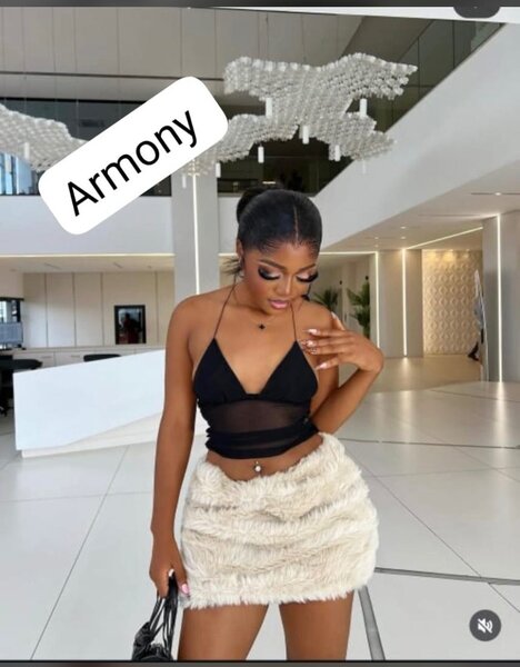 Jupe et haut texturée élégante