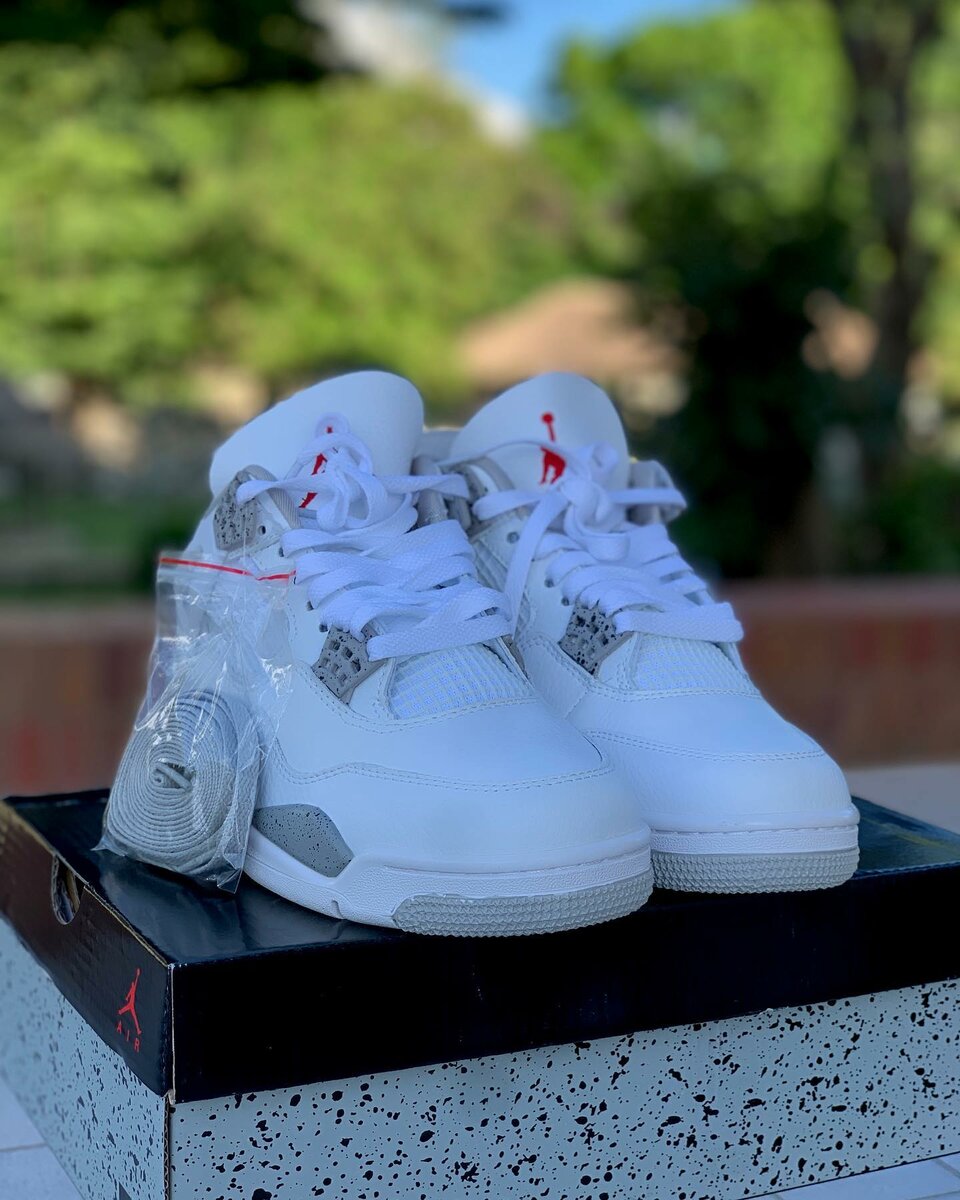 AirJordan Retro 4s Oreo