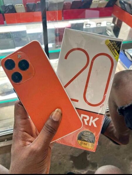 Smartphone Spark 20 Pro 256GB