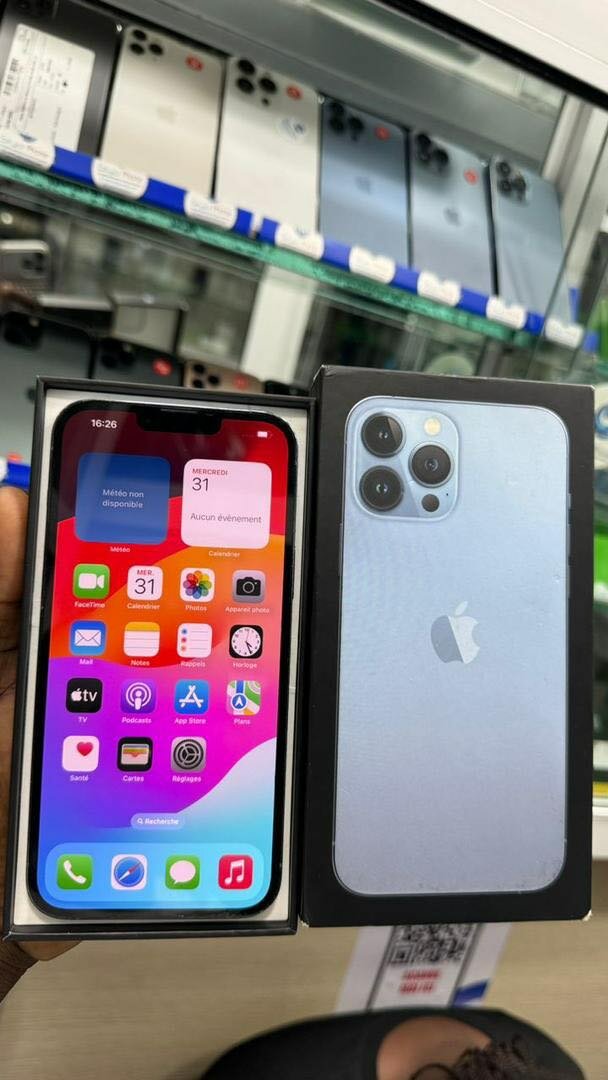 iPhone 13pro 128giga Quasi neuf