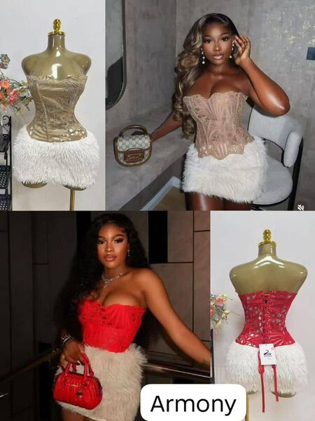 Ensemble bustier avec jupe en plumes