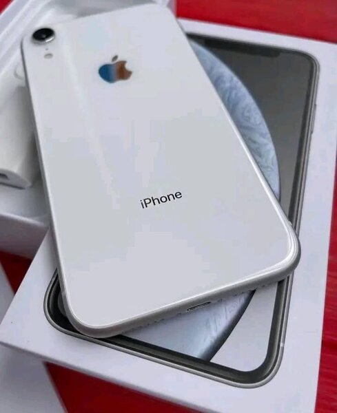 iPhone XR -64GB