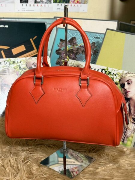 Sac à main en cuir élégant