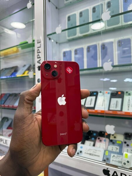 iPhone 13 rouge