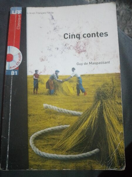 Livre "Cinq contes"