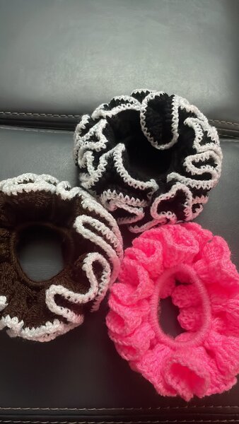 Chouchous crochet colorés