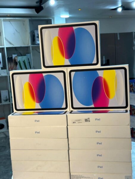 iPad 10th generation WI-FI only