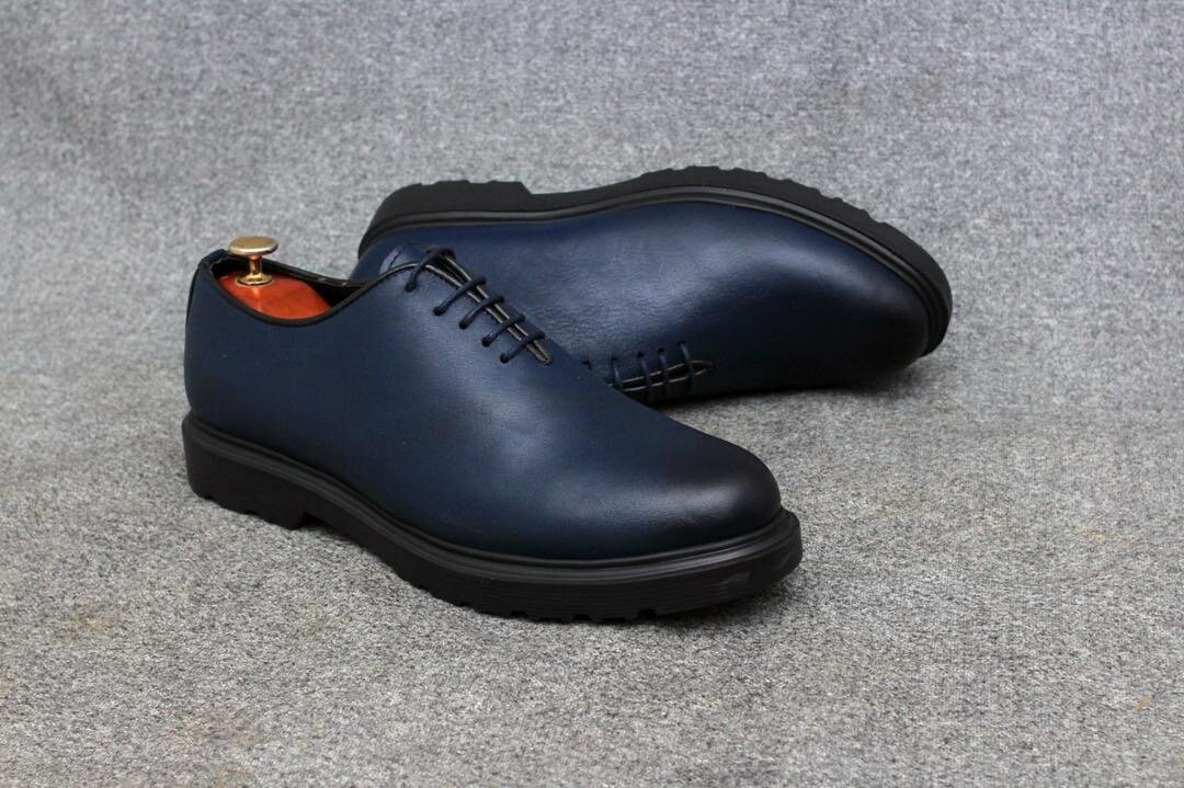 Soulier mocassin en lacet de 40 à 45