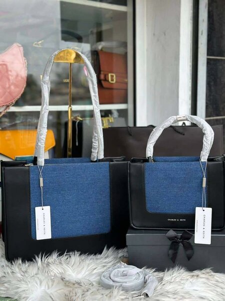 Charles et keith original