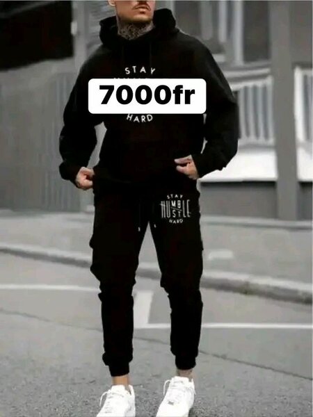 Ensemble sport homme confortable