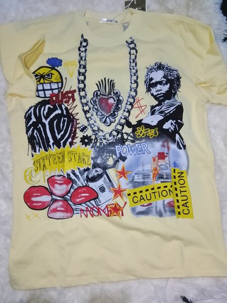 T-shirt graphique urbain