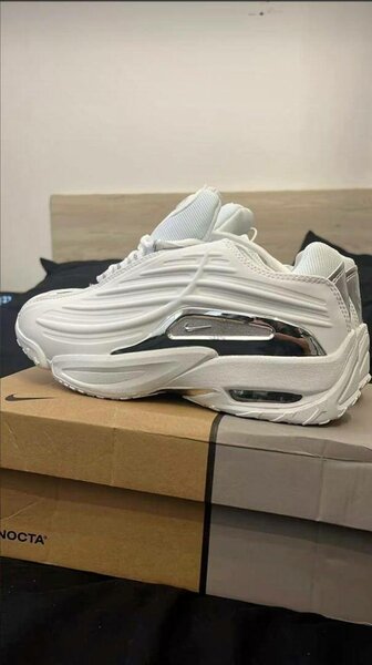 Basket nike air blanc-seing