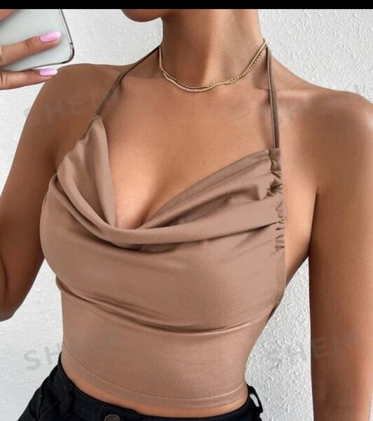 Top ras-du-cou et dos-nu à noeud