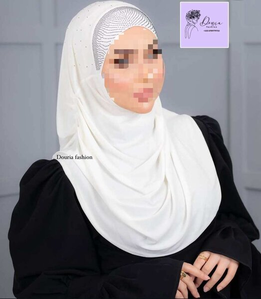 Hijab à strass