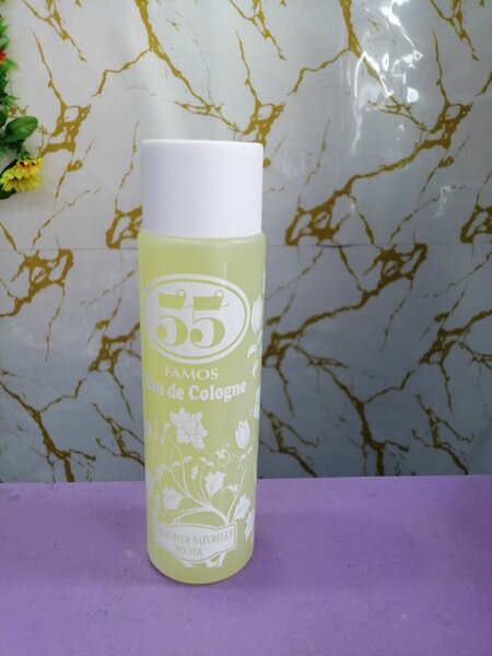 Eau de Cologne Famos