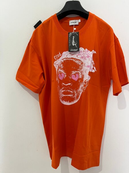 T-shirt graphique tendance unisexe