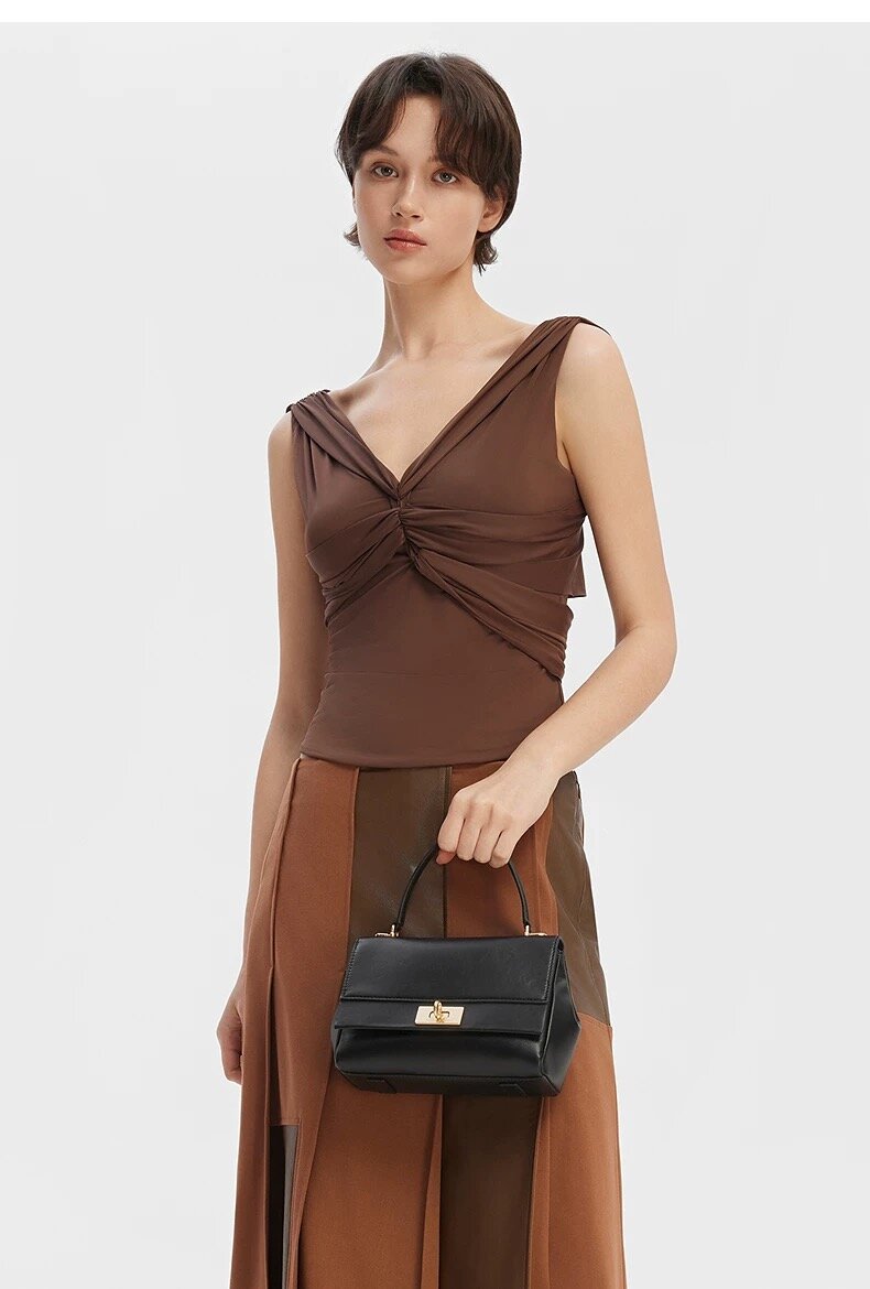 Sac à main en cuir rose