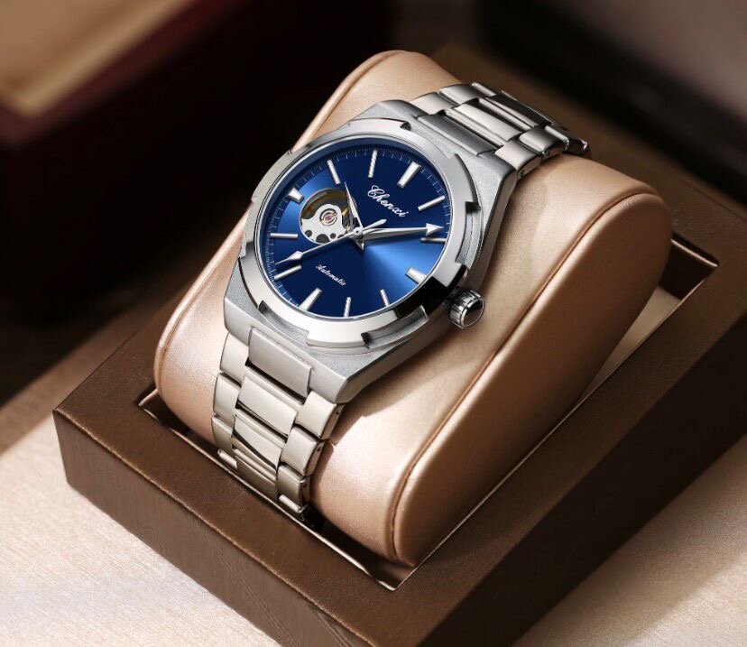 Montre mécanique élégante