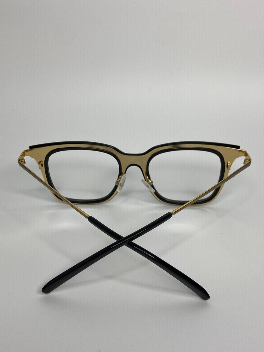 Versatile Anti-blue Light Photochromic Eyewear