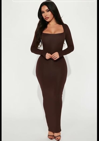 Robe longue moulante élégante