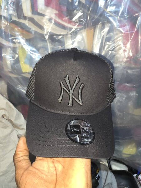 Casquette Trucker Noir NY