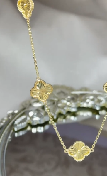 Золотая цепочка с подвеской «Клевер» якорное плетение из желтого золота 585 пробы✨