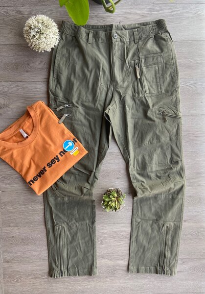 Cargo pants