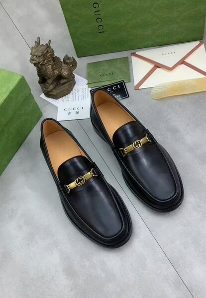 Gucci super quality leather shoes