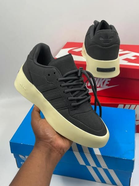 Fear of god (Adidas)