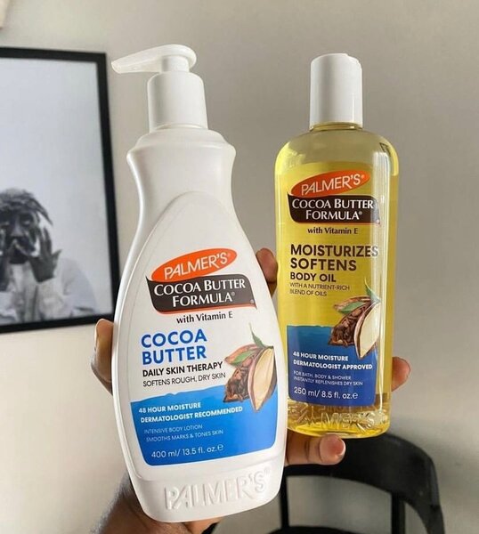 Palmers Cocoa butter and moisturizing body oil