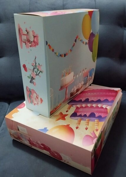 Boîte à gâteau 1 pc